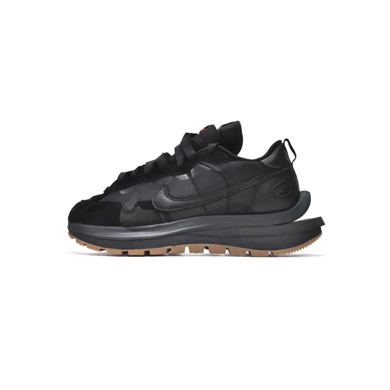 Pkgod Nike Vaporwaffle sacai Black Gum