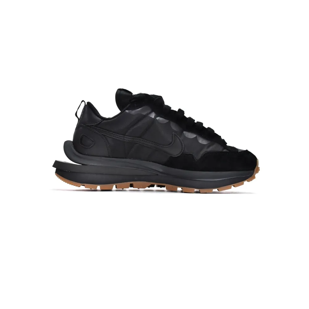 Pkgod Nike Vaporwaffle sacai Black Gum