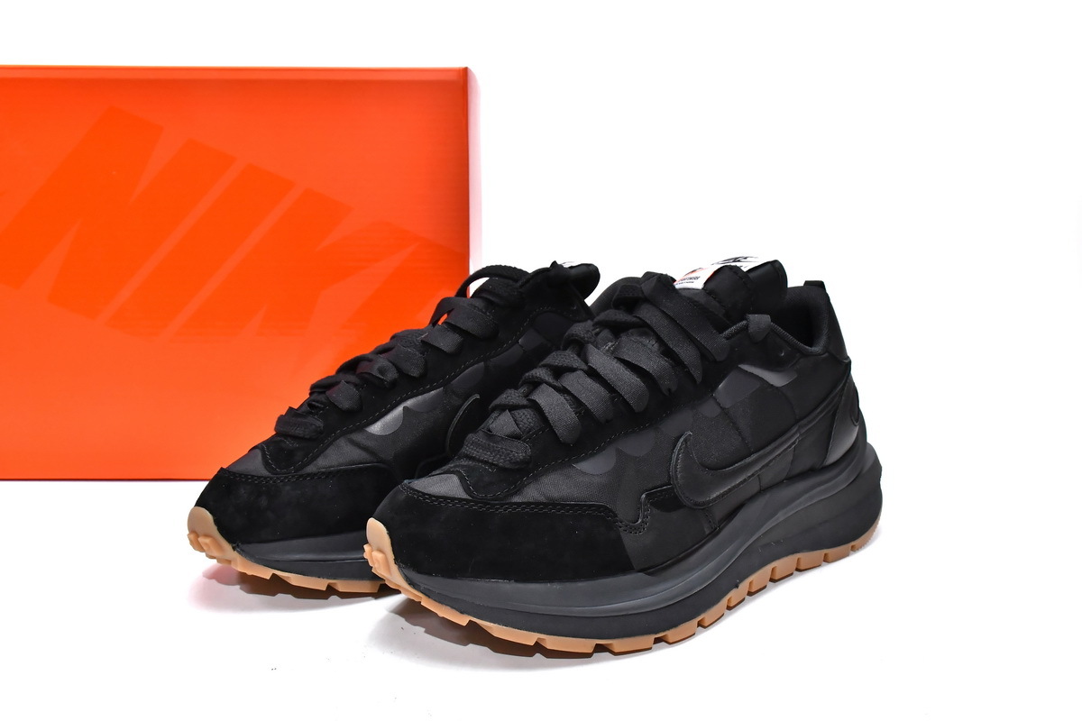    Pkgod Nike Vaporwaffle sacai Black Gum