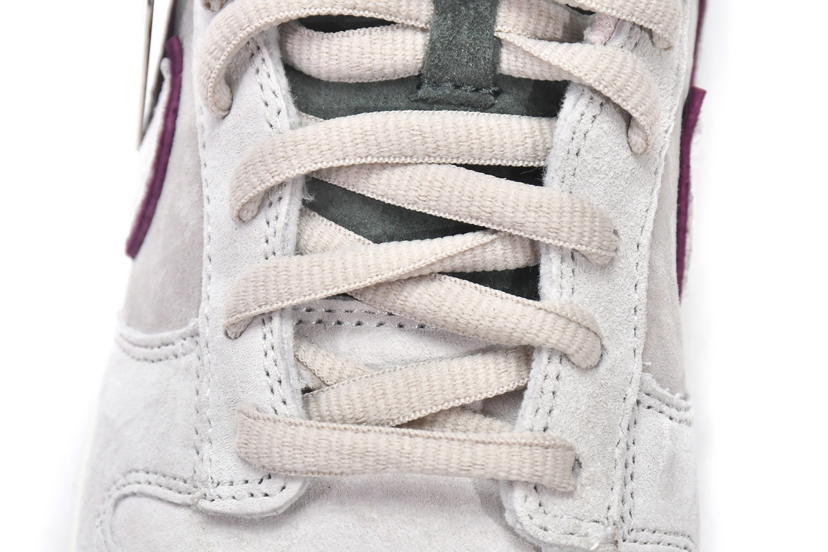     Otomo Katsuhiro x Nike SB Dunk Low Steamboy OST
