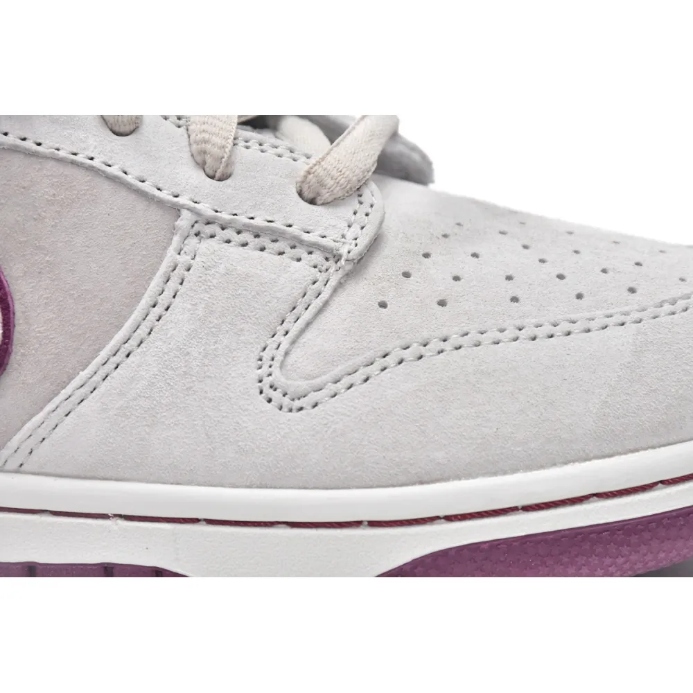 Pkgod Otomo Katsuhiro x Nike SB Dunk Low Steamboy OST