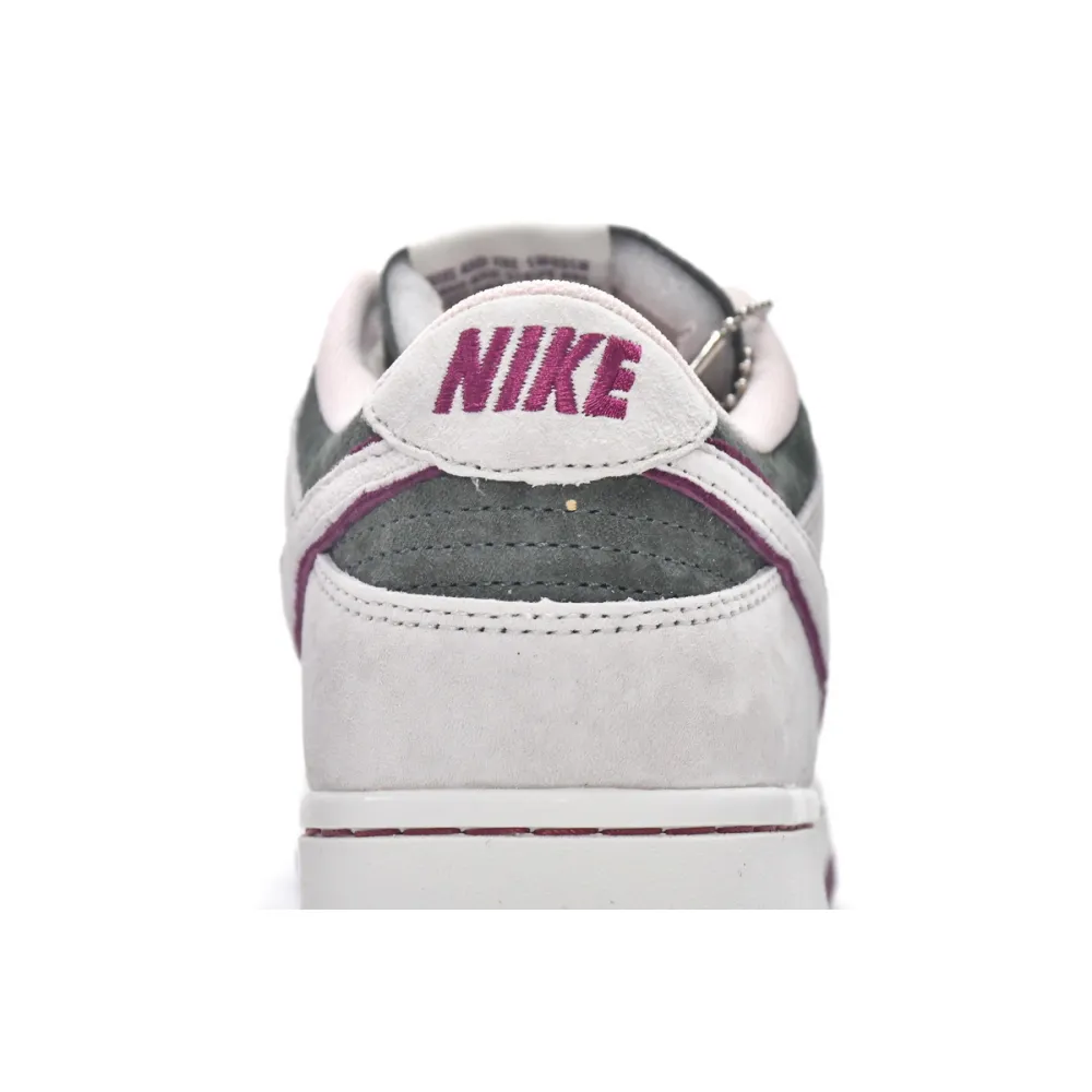 Pkgod Otomo Katsuhiro x Nike SB Dunk Low Steamboy OST