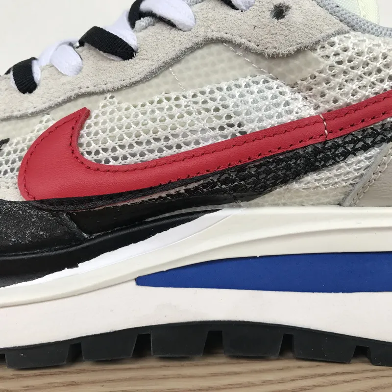 Pkgod Sacai x Nike Pegasua Vaporfly Villain Grey Blue Red