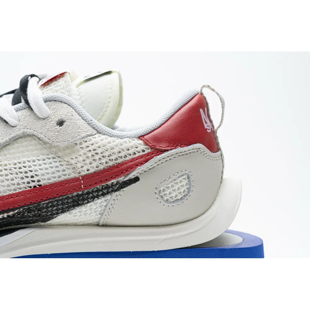 Pkgod Sacai x Nike Pegasua Vaporfly Villain Grey Blue Red