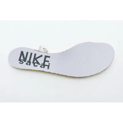 PK God Sacai x Nike Pegasua Vaporfly Villain Grey Blue Red