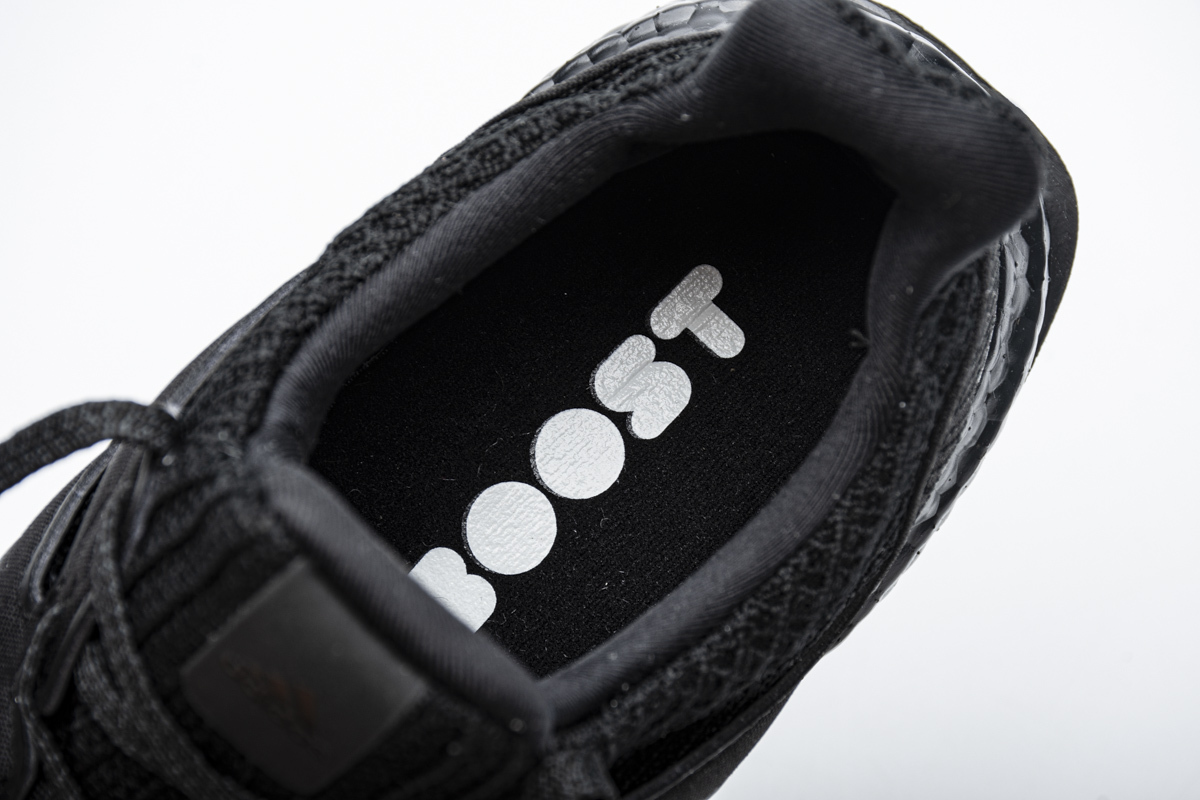     Ultra Boost 4.0 “Black
