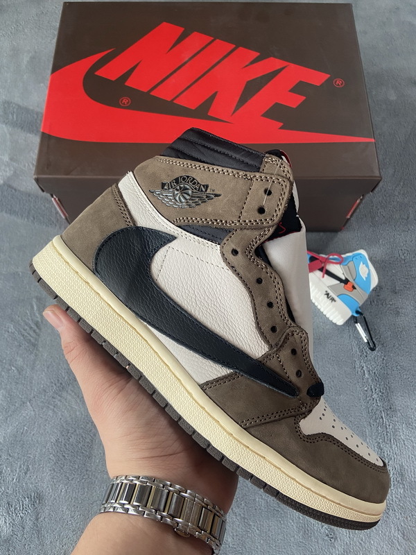 XP Factory Sneakers & Air Jordan 1 High Travis Scott CD4487-100