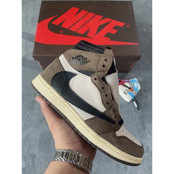 XP Factory Sneakers & Air Jordan 1 High Travis Scott CD4487-100