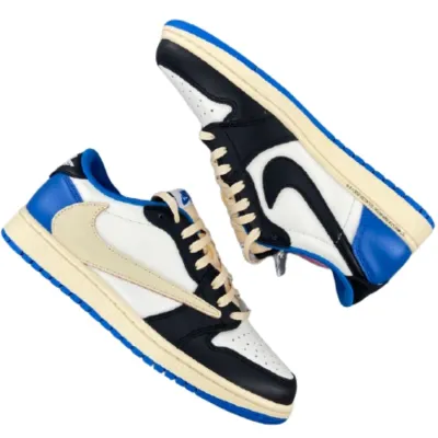 XP Factory Sneakers & Air Jordan 1 Low Fragment x Travis Scott DM7866-140 01