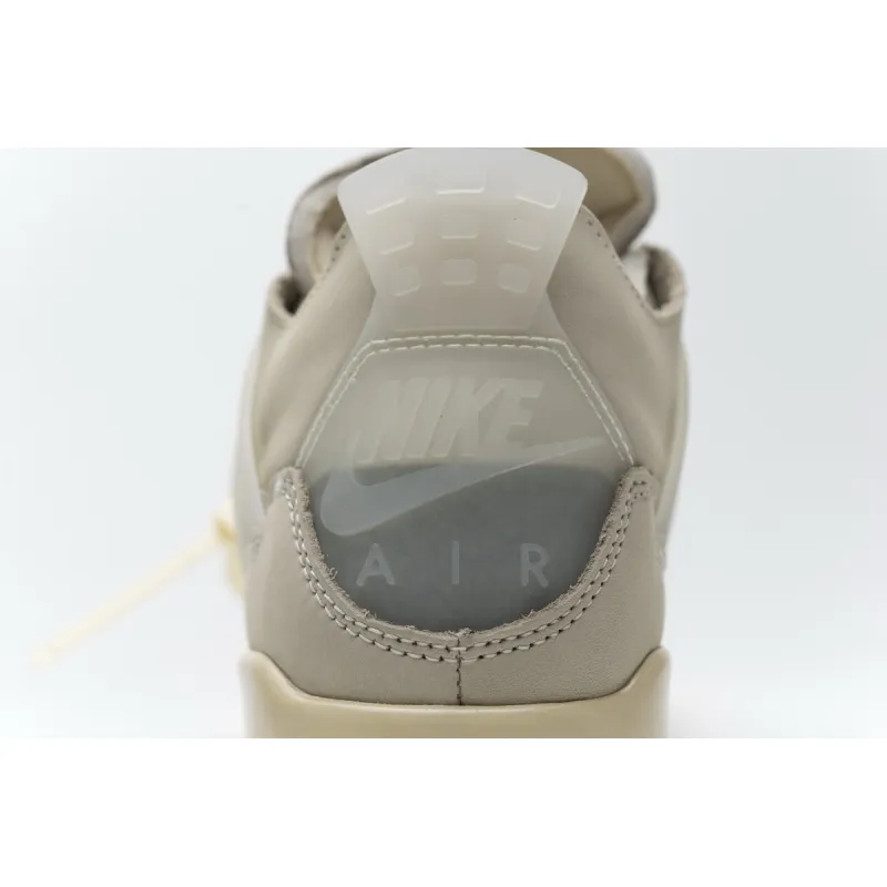 XP Factory Sneakers & Air Jordan 4 Retro Off-White Sail (W) CV9388-100