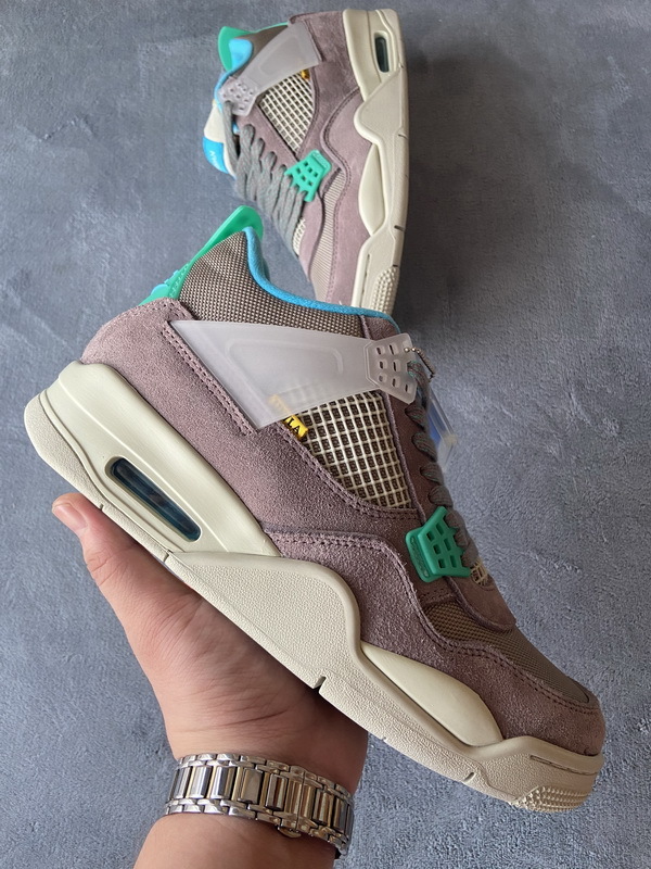 XP Factory Sneakers & Air Jordan 4 Retro SP 30th Anniversary Union Taupe Haze DJ5718-242