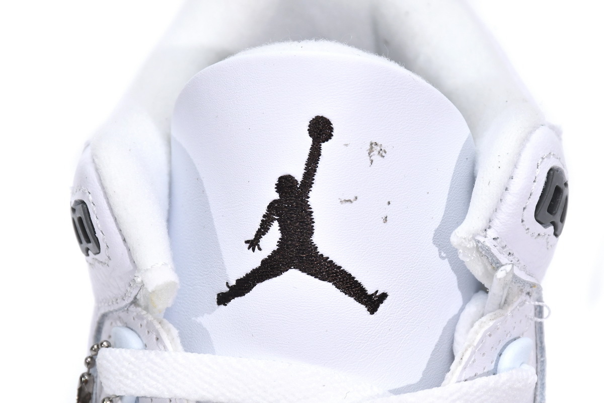 XP Factory Sneakers &Air Jordan 3 Neapolitan Dark Mocha CK9246-102