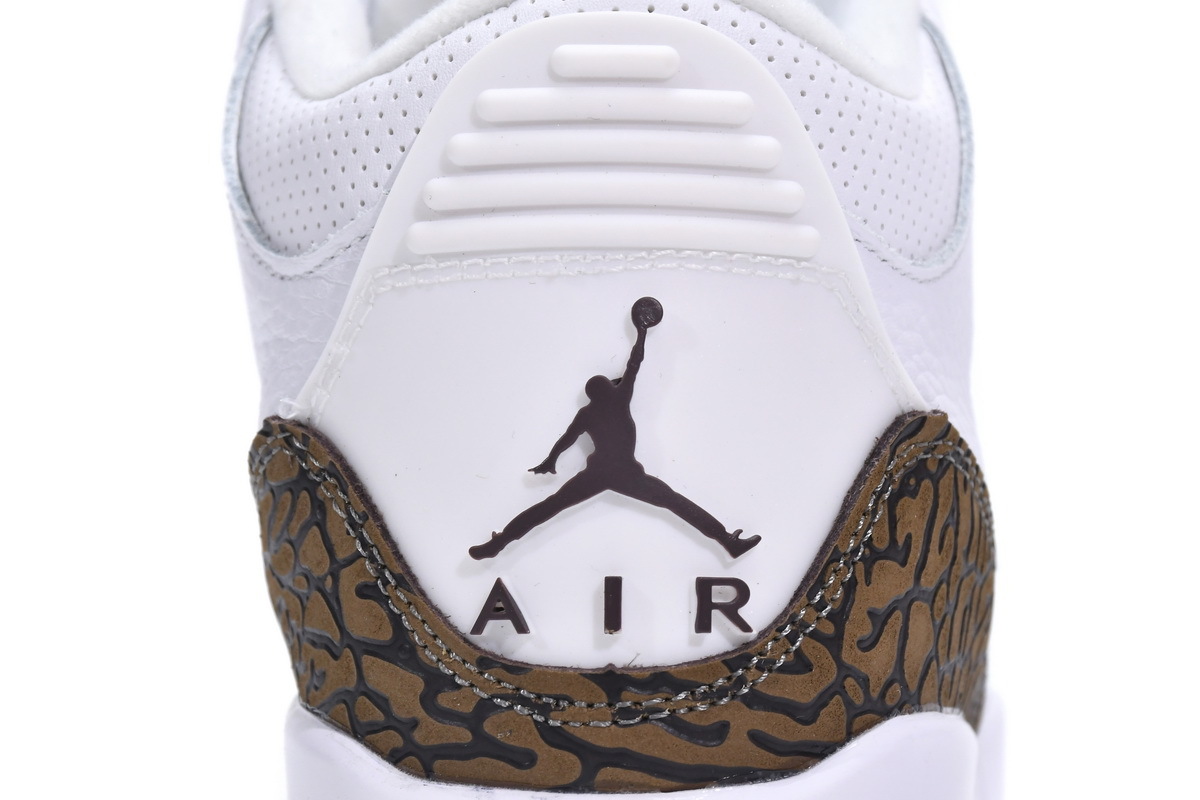 XP Factory Sneakers &Air Jordan 3 Neapolitan Dark Mocha CK9246-102