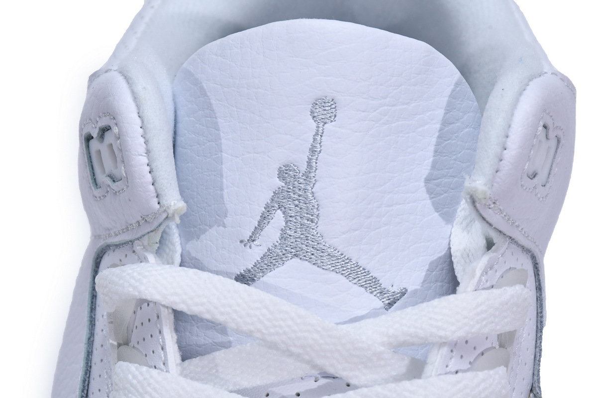 XP Factory Sneakers &Jordan 3 Retro Pure White (2018)136064-111