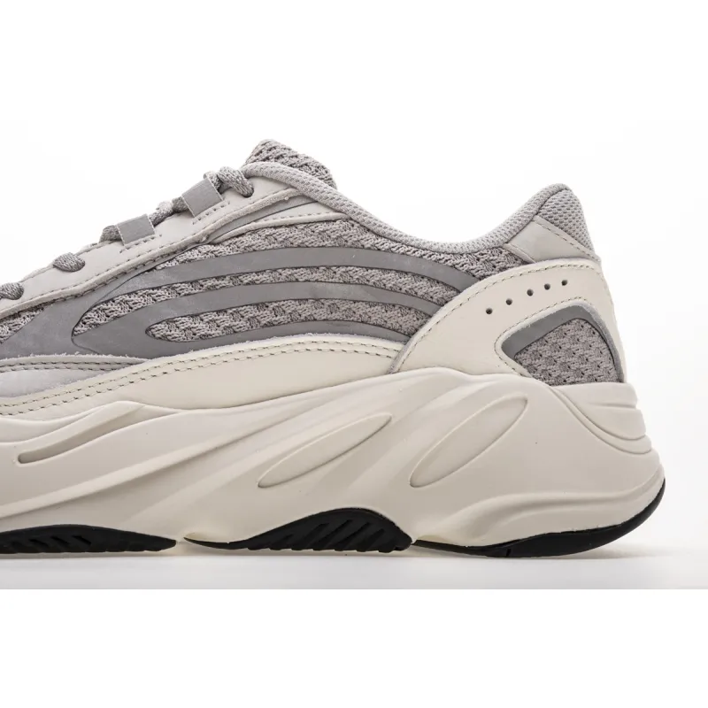 Pkgod Adidas Yeezy Boost 700 V2 Static 