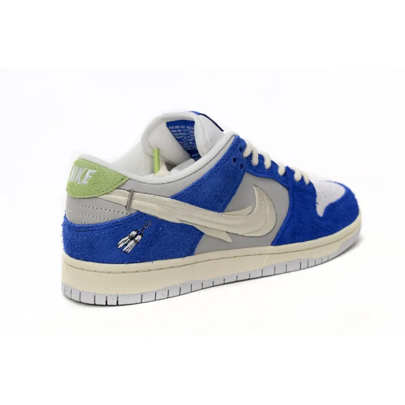 Pkgod Nike SB Dunk Low Pro Fly Streetwear