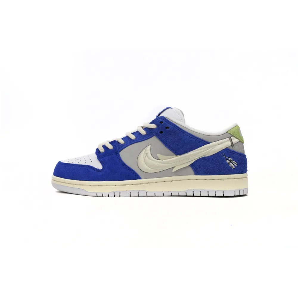 Pkgod Nike SB Dunk Low Pro Fly Streetwear