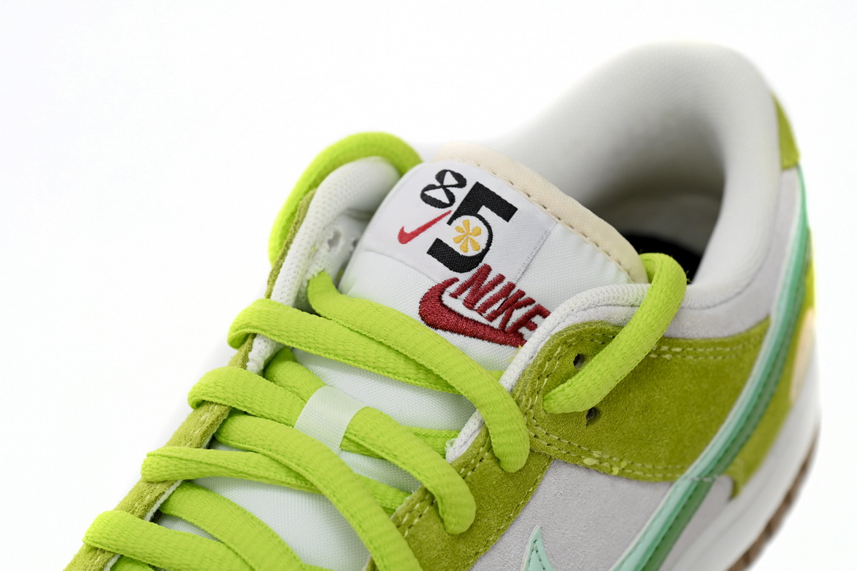     Nk SB Dunk Low "85" Gray Green Apple Double Hook