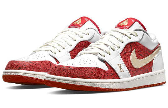     Air Jordan 1 Low Spades