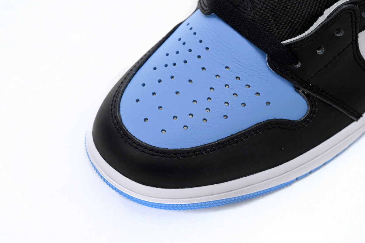     Air Jordan 1 High OG University Blue DZ5485-400