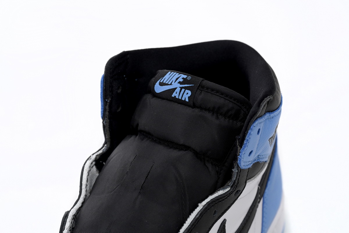     Air Jordan 1 High OG University Blue DZ5485-400