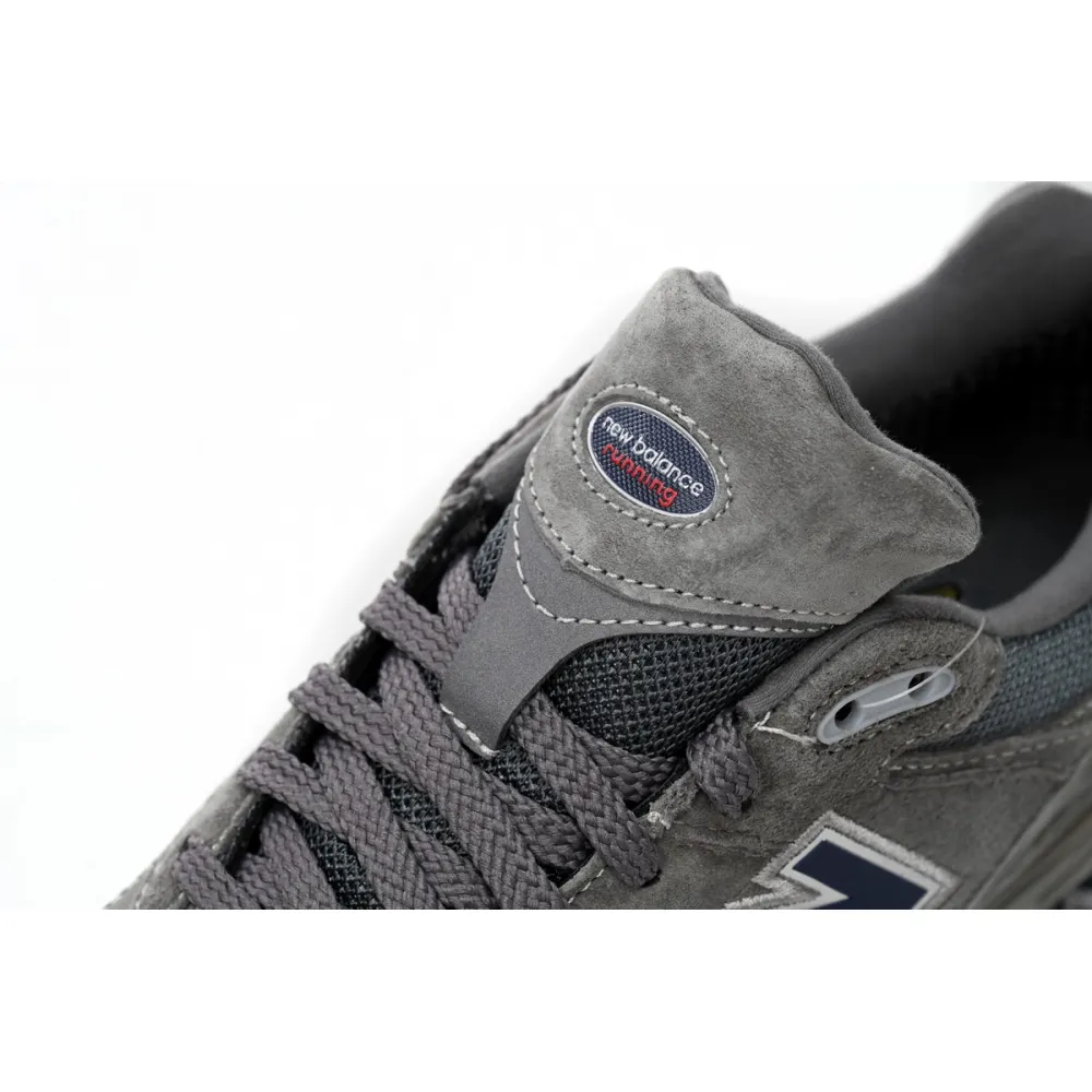 Pkgod New Balance 2002R Gore-Tex Castlerock