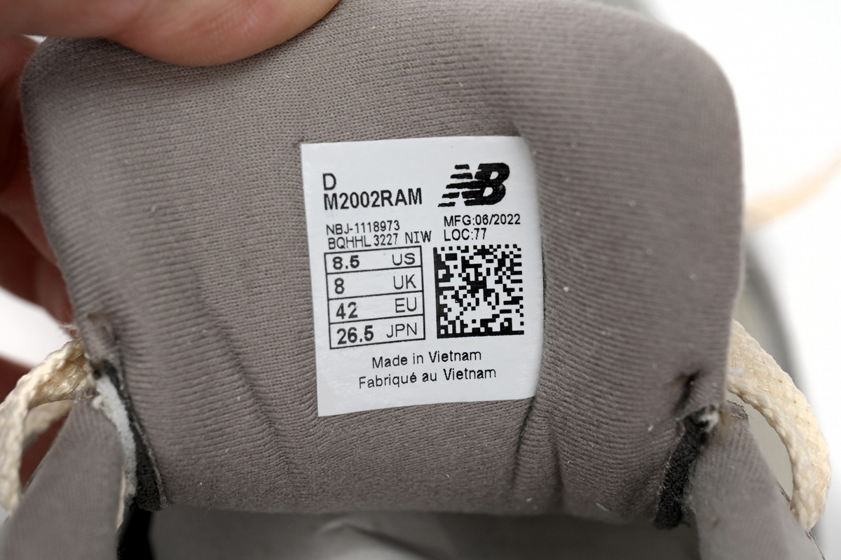 Pkgod New Balance 2002R Oasis