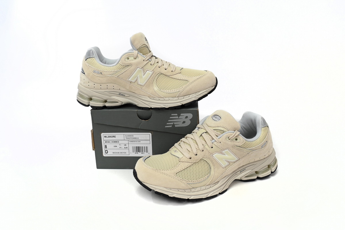 Pkgod New Balance 2002R Beige