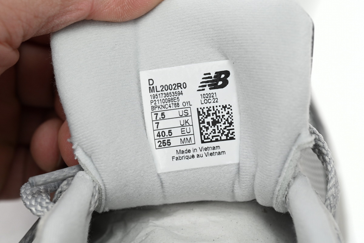 Pkgod New Balance 2002R Cloud Grey