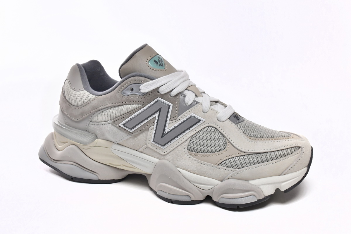     New Balance 9060 Sea Salt