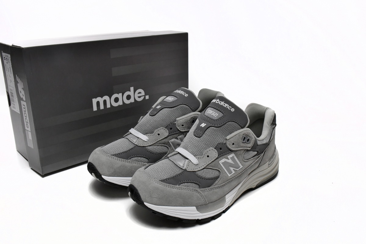 Pkgod New Balance 992 Grey