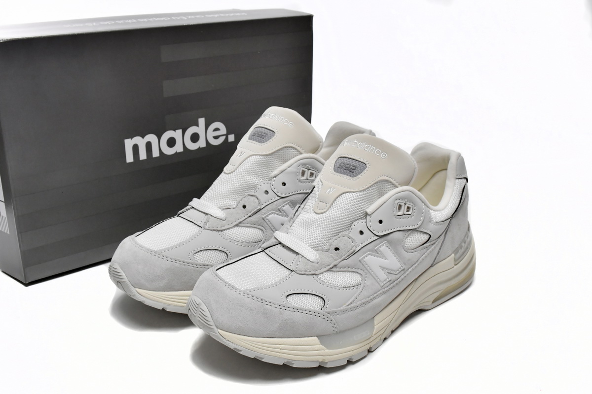 Pkgod New Balance 992 White Silver (2021)