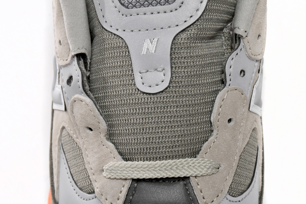     New Balance 992 WTAPS