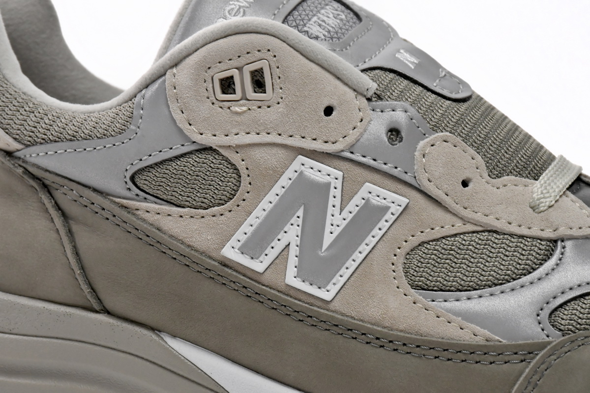     New Balance 992 WTAPS