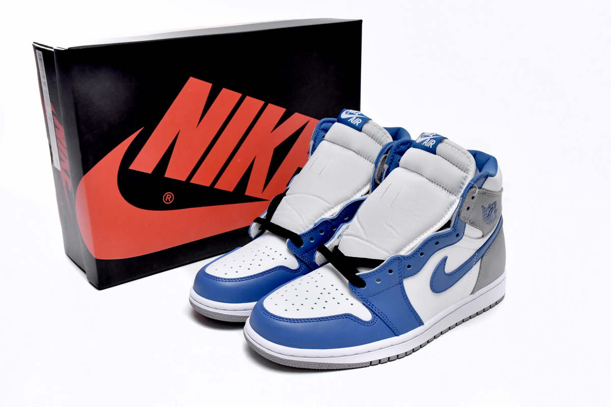     Air Jordan 1 Retro High OG True Blue