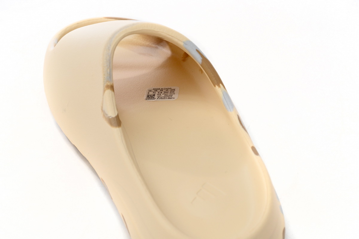    Pkgod adidas Yeezy Slide Enflame Oil Painting White Yellow