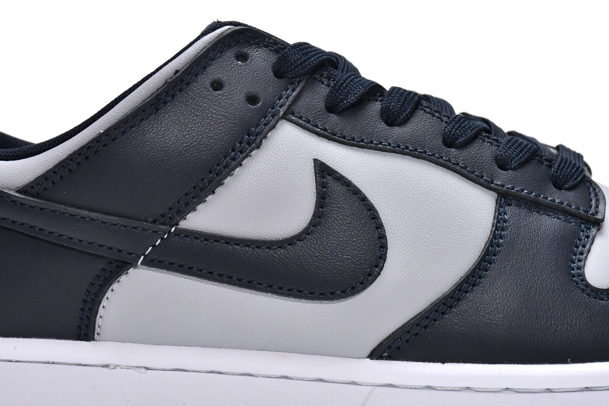      Nike Dunk Low Georgetown
