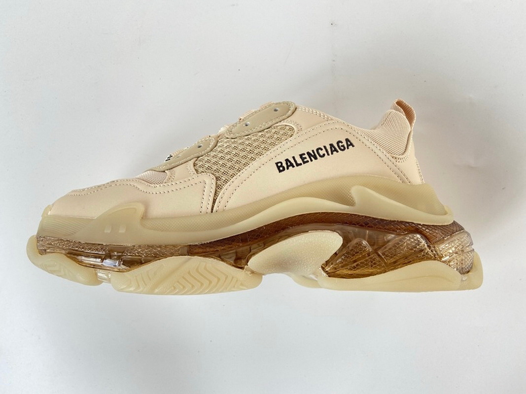      Balenciaga Triple S Nude