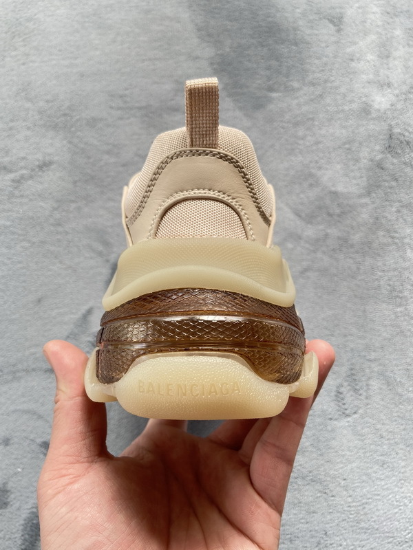      Balenciaga Triple S Nude
