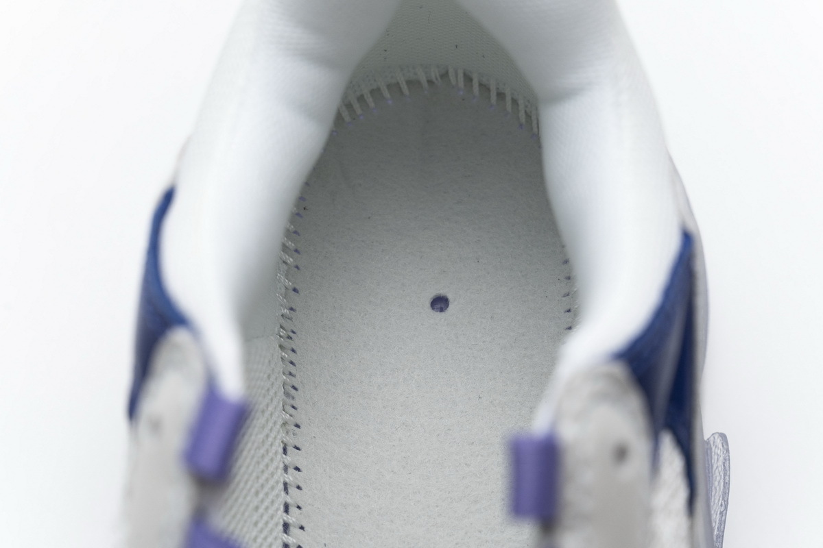      Balenciaga Triple S White Purple