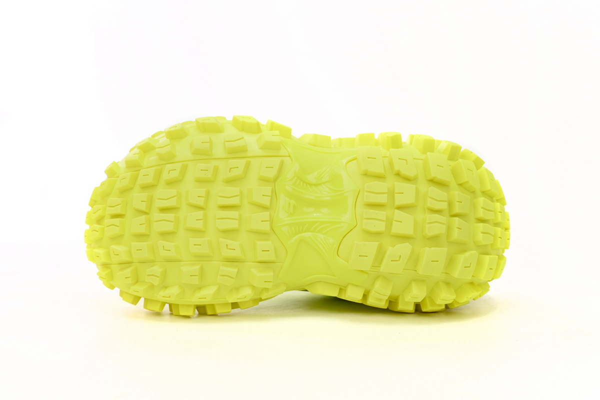     Balenciaga Defender Apple Green
