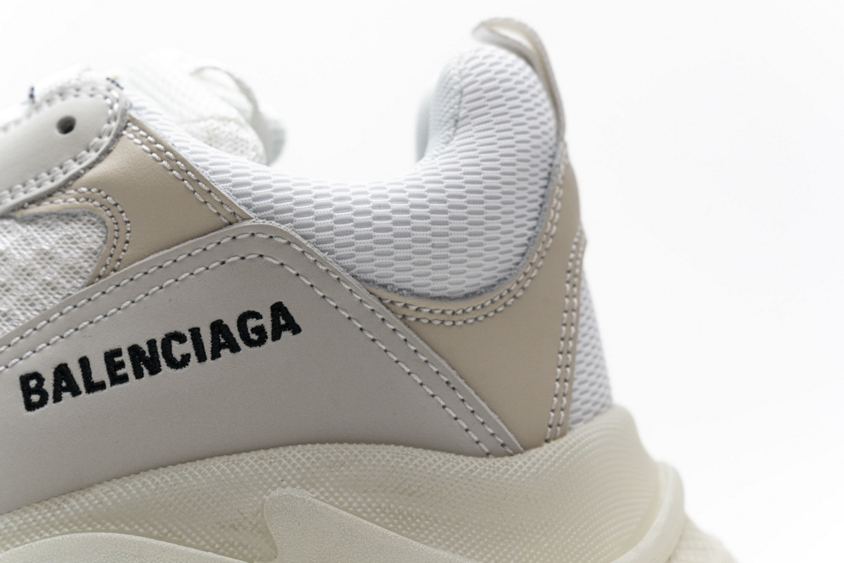     Balenciaga Triple S White