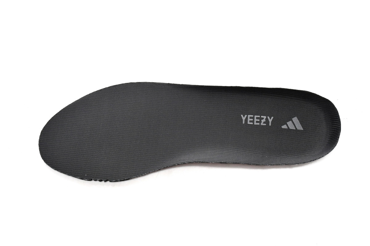     adidas Yeezy Boost 350 V2 Carbon Beluga