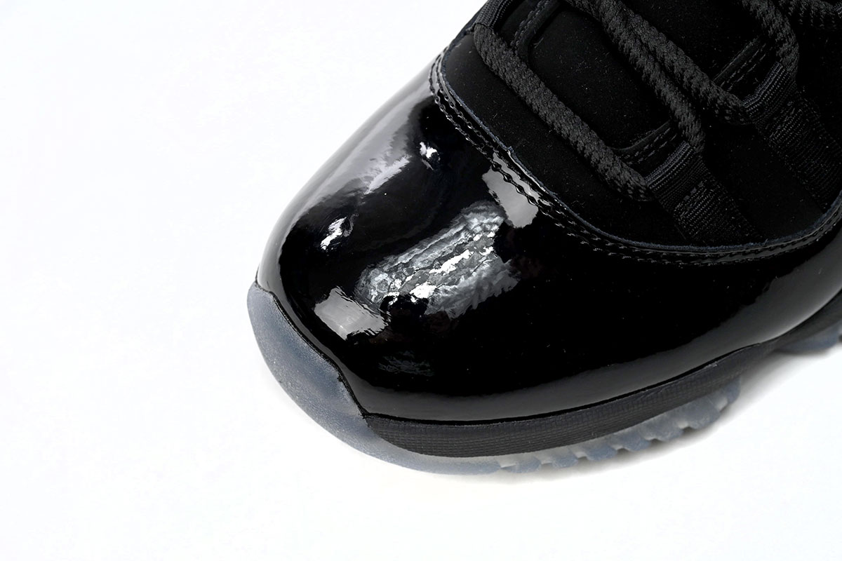    Pkgod Air Jordan 11 Cap and Gown