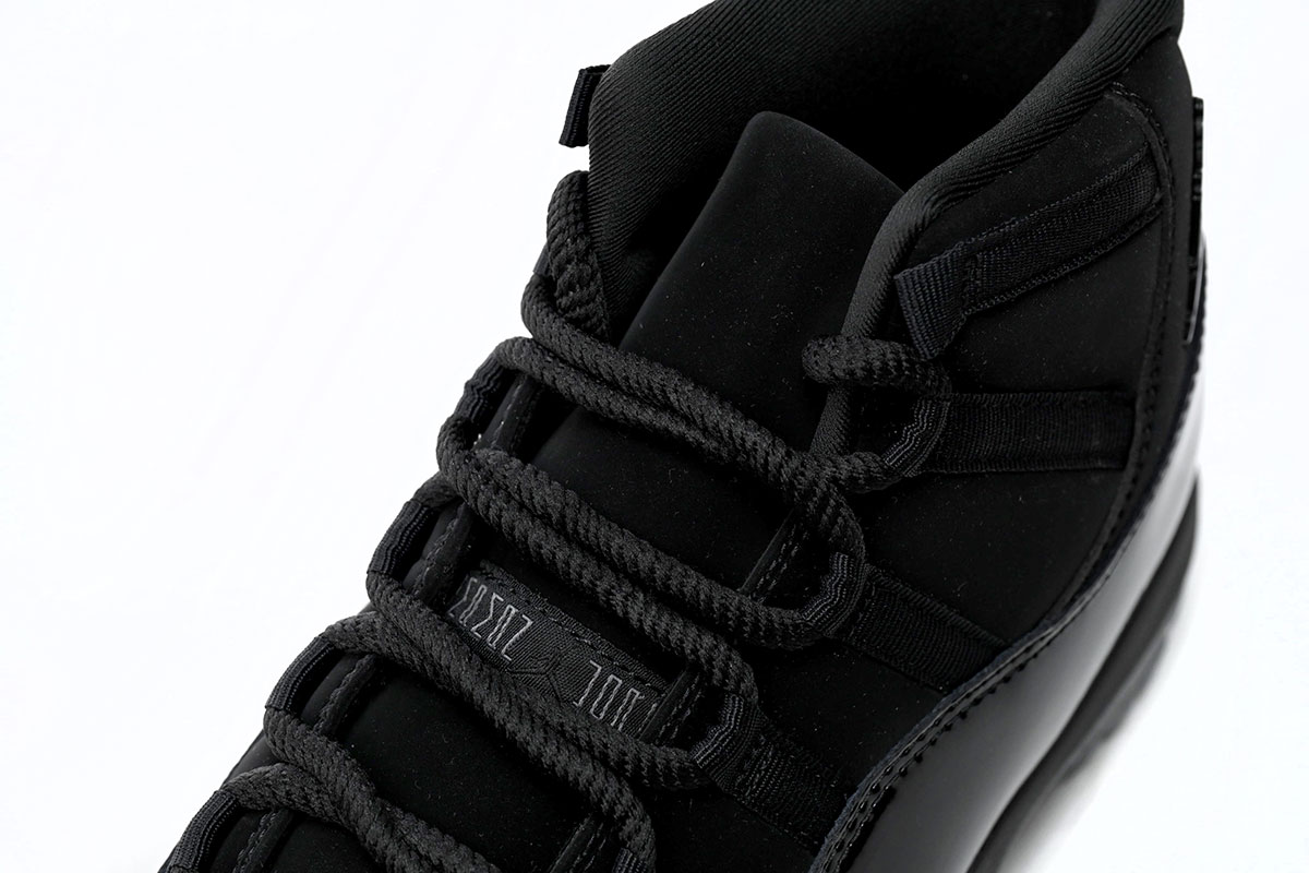    Pkgod Air Jordan 11 Cap and Gown