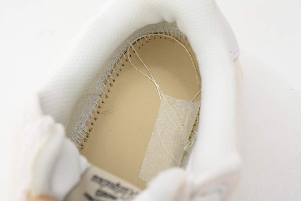 Pkgod NO.770 MIHARA YASUHIRO White And Pale