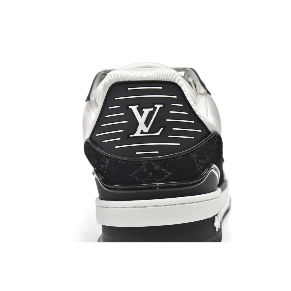 Louis Vuitton Trainer Black And White Cloth Cover