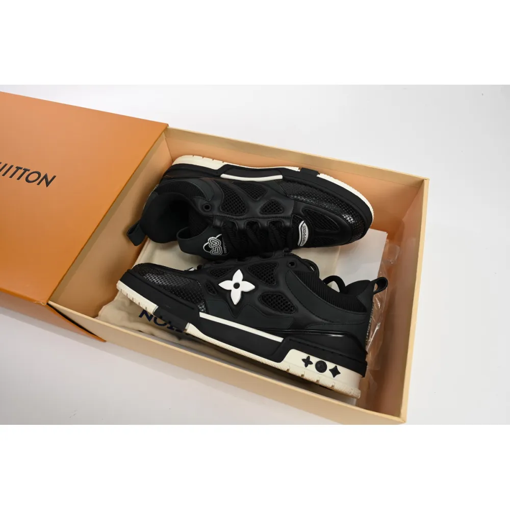 Louis Vuitton Leather lace up Fashionable Board Shoes Black