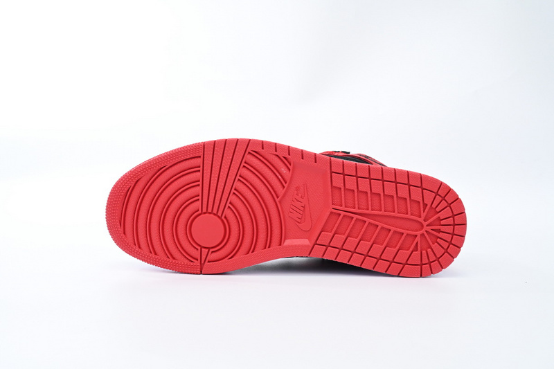     Pkgod Air Jordan 1 Retro High OG Satin Bred