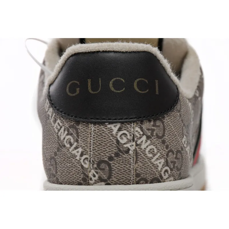 Gucci Screener 674530 9SFR8 4670